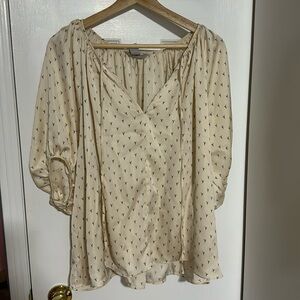 H&M XL cream blouse